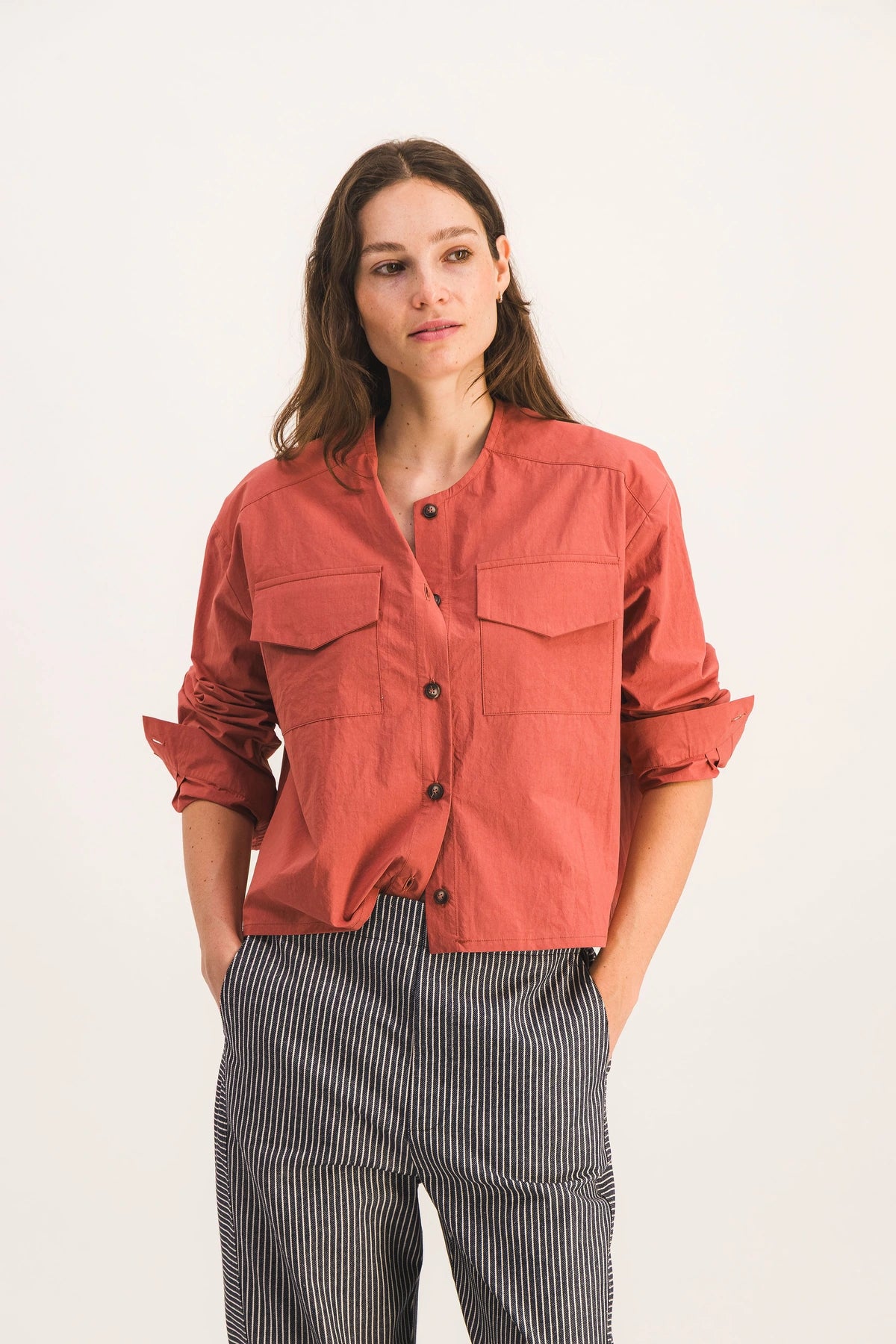 Chemise-popeline-brique-irenePop4.webp