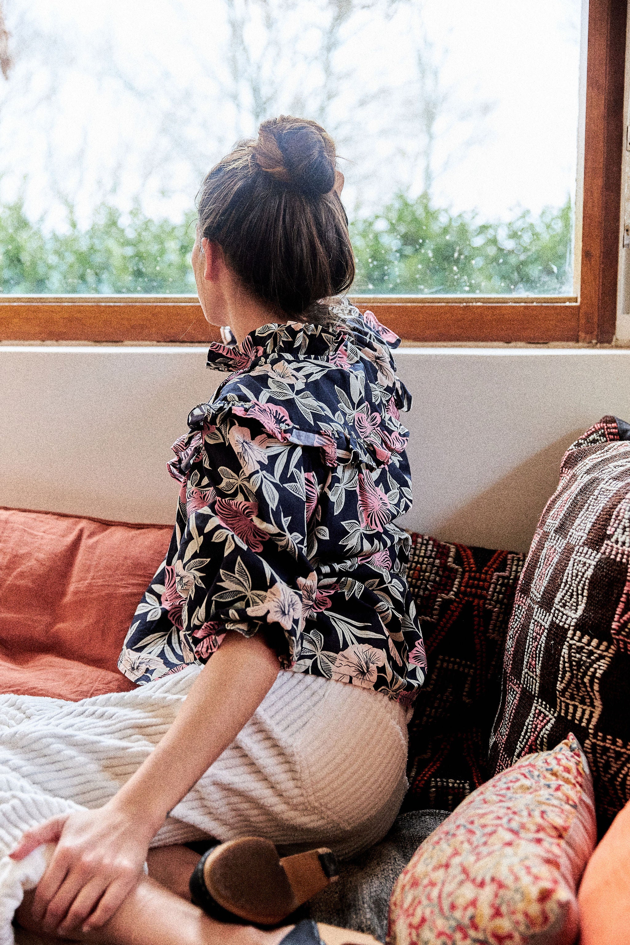 JENNIFER.SATH_SIXSOEURS.SS22-003.jpg