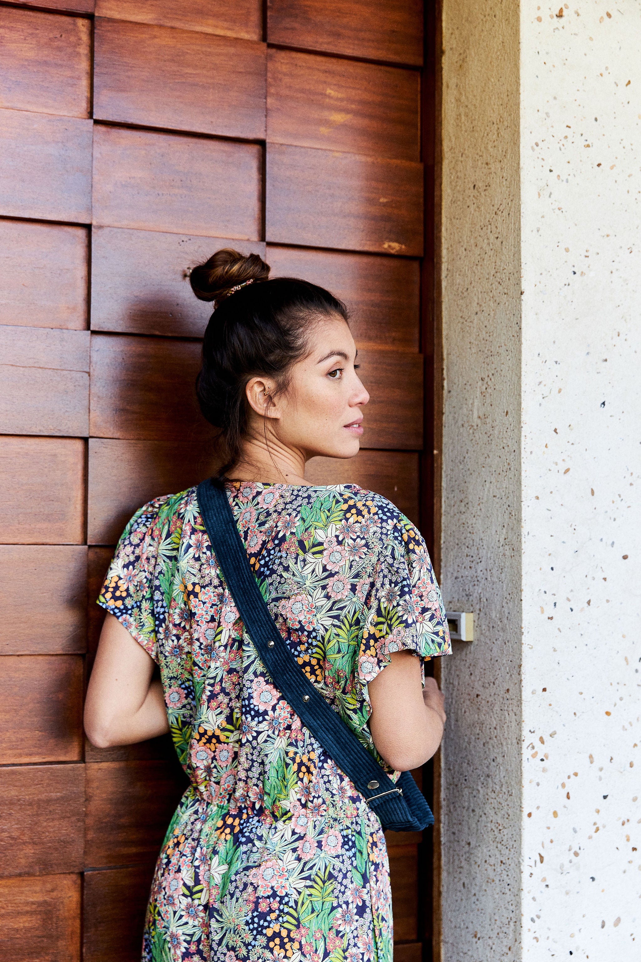 JENNIFER.SATH_SIXSOEURS.SS22-337.jpg